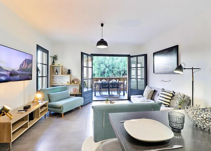 Rocca Bella Escape By The Sea And Vineyards Апартаменты *